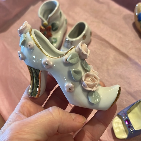 Shoe Collection - Picture 9 of 16